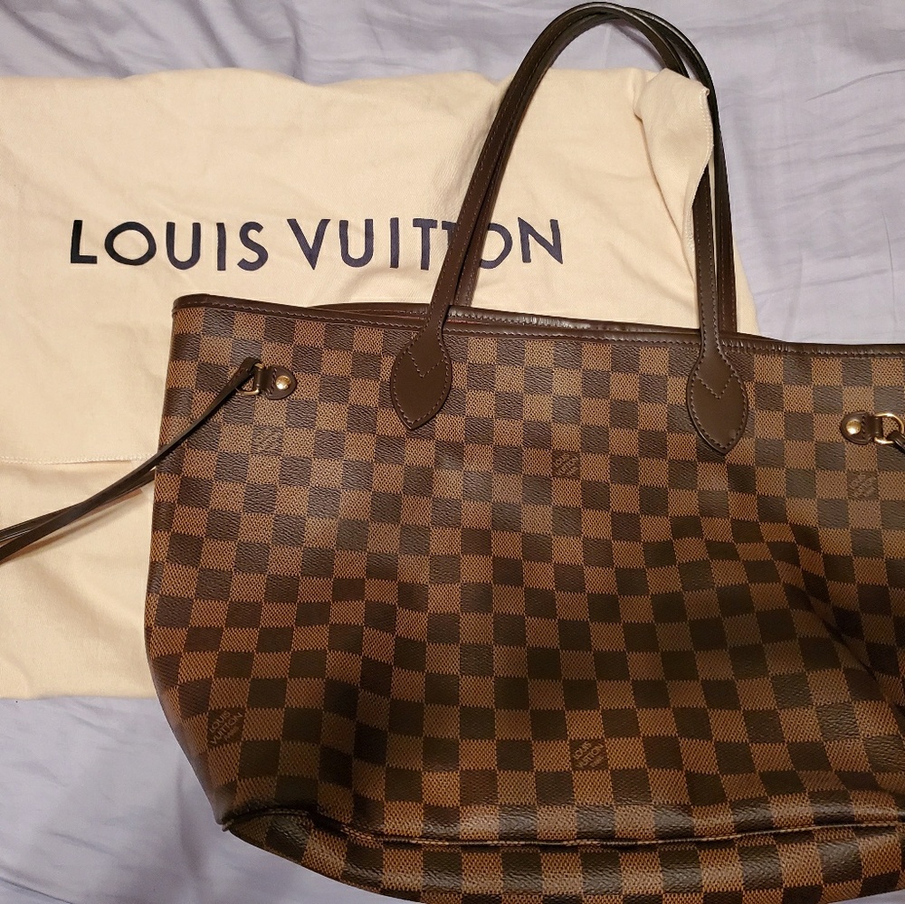 Authentic Louis Vuitton Neverful MM